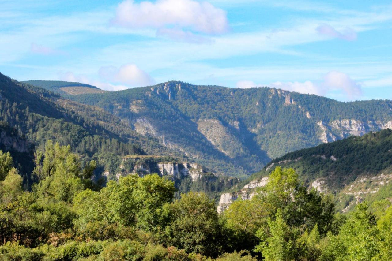 Camping Le Pre Morjal Ispagnac Экстерьер фото