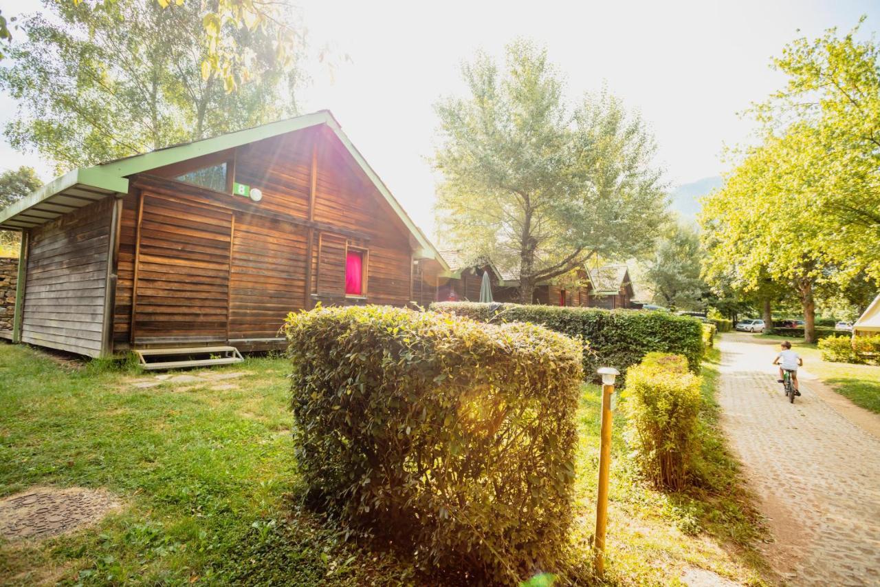 Camping Le Pre Morjal Ispagnac Экстерьер фото